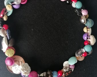 Retro Upcycling Halskette bunt fröhlich aus Alt mache Neu Damen Kette Geschenk