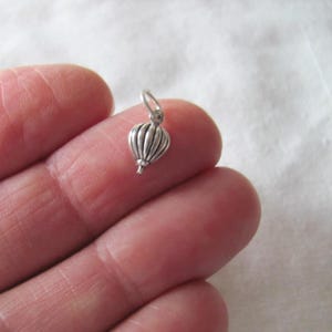 Vintage Sterling Silver Hot Air Balloon Charm Dangle Pendant 9x7mm Kids Unbranded Sterling Silver