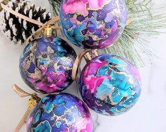 Set of 4 Galaxy Luxe Hand Painted Baubles, Jewel Tones & Gold Metallic, Alcohol Ink Ornaments, Lightweight Shatterproof Christmas Décor, 6cm