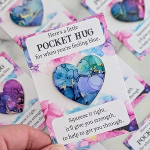 Cœur câlin de poche, cadeau Je pense à vous, vous avez ce jeton, outil sensoriel pour la santé mentale, cadeau restez fort, poème d'encouragement, soins personnels
