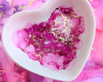 Alcohol Ink Heart Trinket Dish, Handmade Pink & Gold Ring Dish, Self Care Gift, Calming Decor, Friend Gift, Unique Valentine's Gift