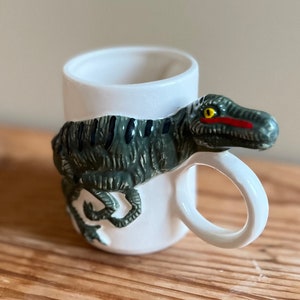 Raptor Red Dinosaur Ceramic Mug Coffee Cup 3D Robert T Bakker Promo Green Velociraptor Paleontology USA