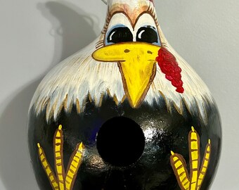Fun and lovely Plump Chicken Gourd Birdhouse Handpainted USA