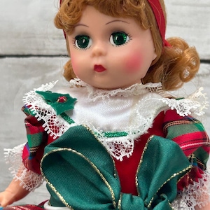 Madame Alexander Christmas Eve Doll – 8” Holiday Collectible with Green Bow—box included