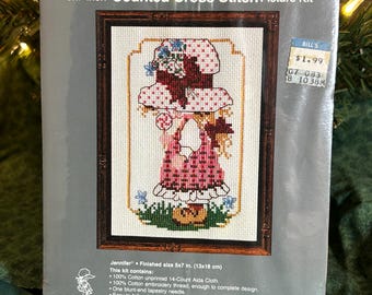 Vintage WonderArt “Jennifer” Counted Cross Stitch Kit (1980s) – Holly Hobbie Style Girl in Bonnet, Unopened 5x7