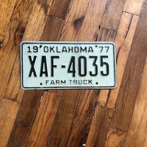 1977 Oklahoma Farm Truck license plate