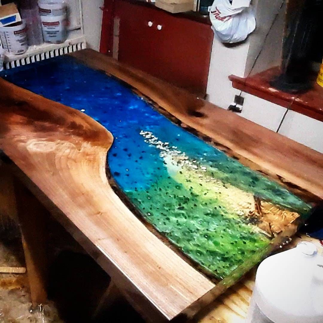 Epoxy Resin River Table Floating Wood Dining Table With Epoxy