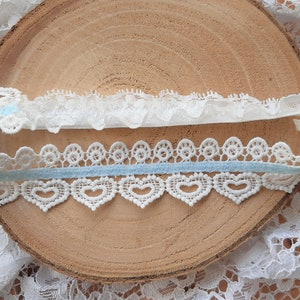 Braut Strumpfband Spitze Weiß mit Blau Schleife Hochzeit Accessoires Braut Schmuck BOHO Strumpfband Spitze Geschenk für Braut Schmuck Ohne Schleife