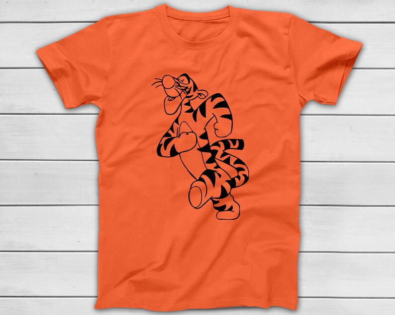 vintage winnie the pooh halloween shirt