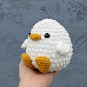 Crochet Chunky Duck Amigurumi Pattern image 9