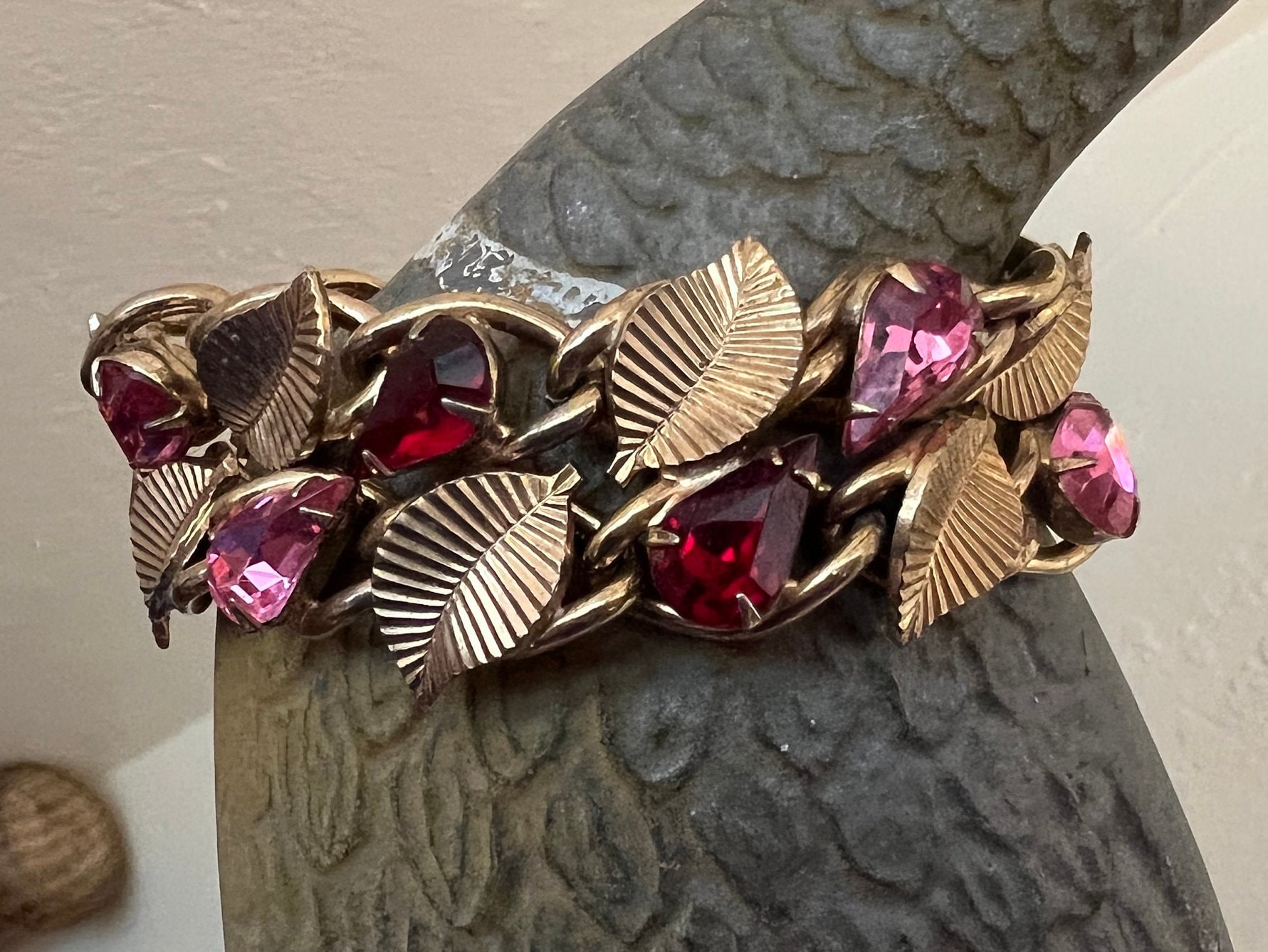 Coro Leaf Bracelet - Etsy