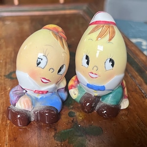 Vintage Scarce 1940 PY Miyao Humpty Dumpty Salt Pepper Shakers Set Anthropomorphic Signed