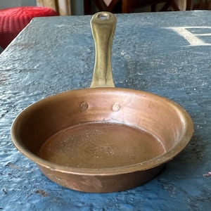 Antique German Dollhouse Copper Skillet - 19th Century Miniature Frying Pan