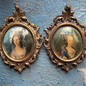 Vintage Dollhouse Miniature Portrait Plaques Pair Italian Marie Antoinette Rococo Gilt Frames