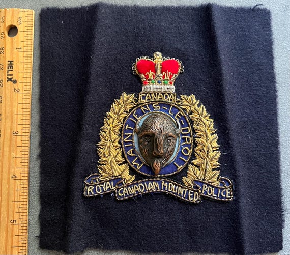 Rcmp Header Rcmp Badges And Insignia