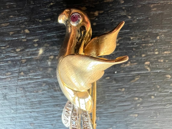 PIN 14K GOLD Small Bird Pin Brooch Marked “585” R… - image 5