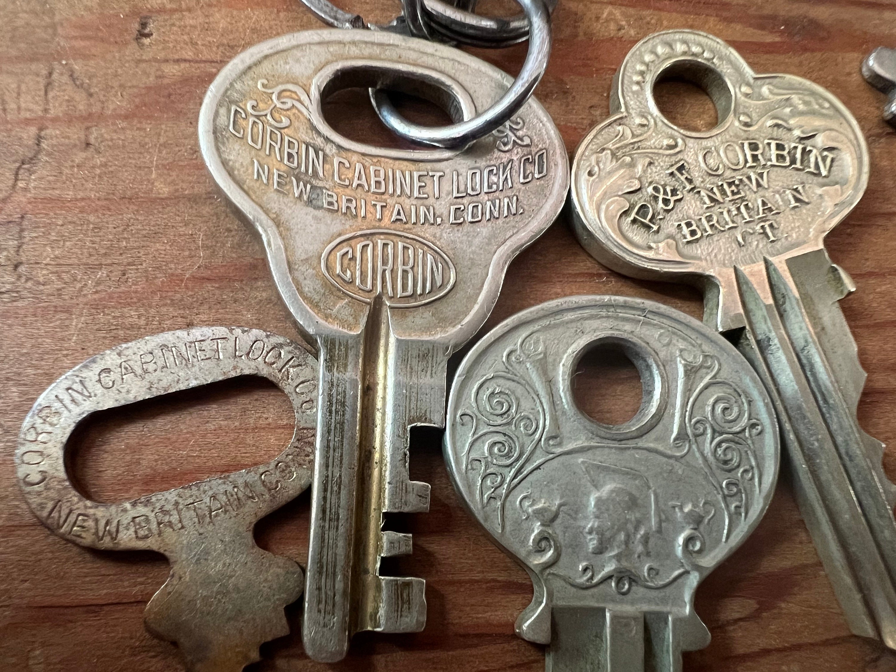 Antique Finish Barrel Key For Furniture Locks