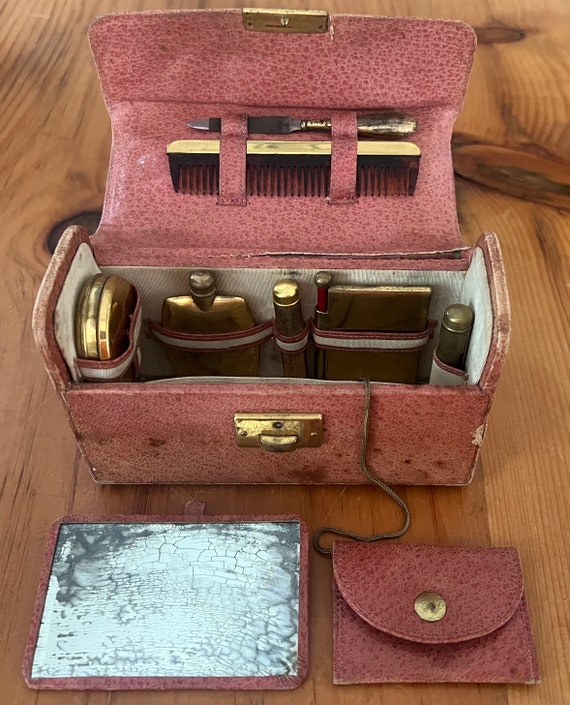 French Vintage Vanity Case With Accessories. Vintage Travel