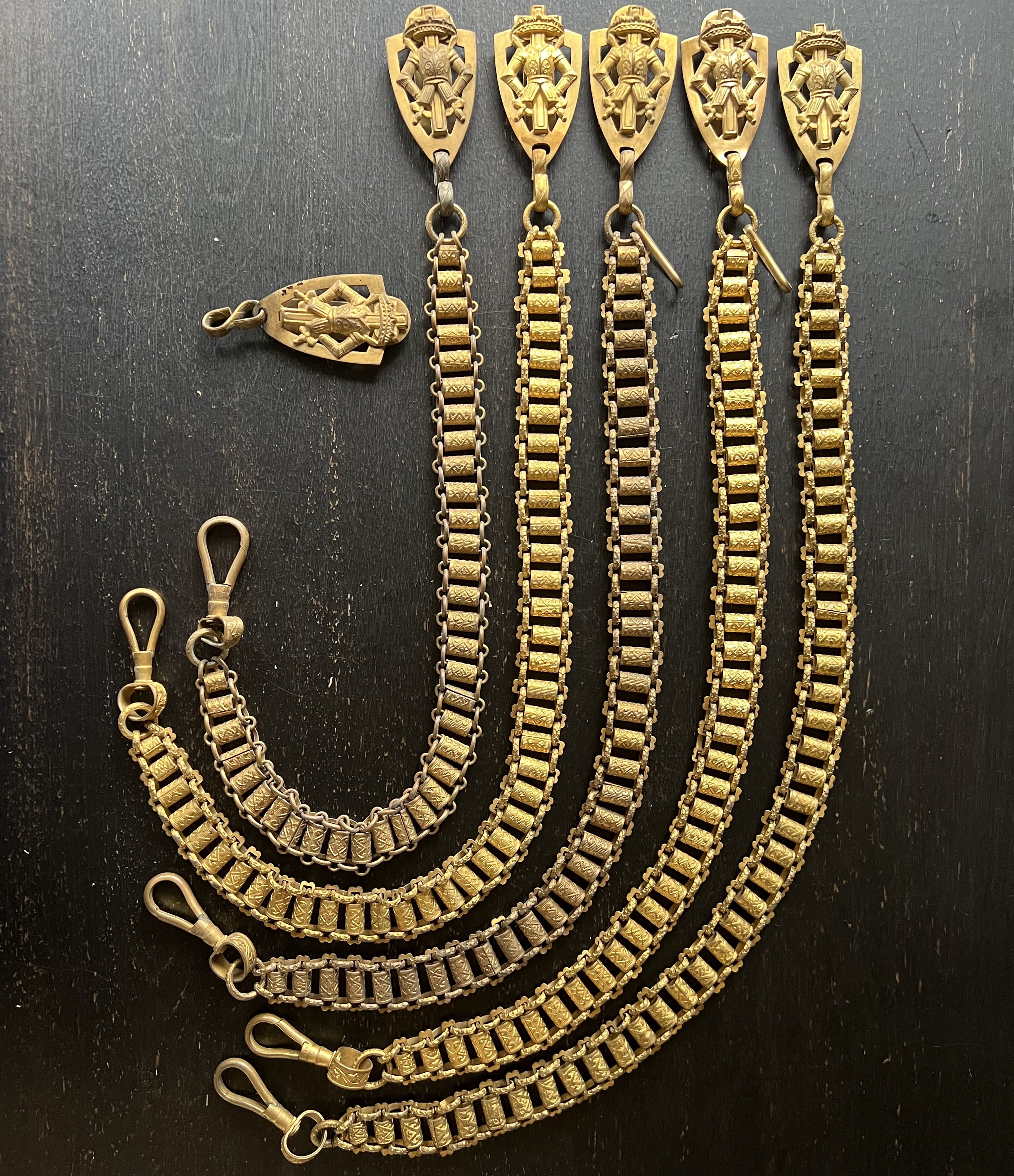 アクセサリー 1900's/freemason/sword chain MASONIC Antique Regalia 5 Sword Hanging CHAINS + 6 Knights
