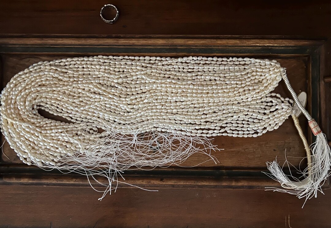 Vintage Rice Pearl Beads: 26 Cream White Strands, Jewelry Making - Etsy