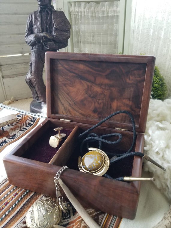 Vintage solid walnut wood musical jewelry box. This vintage walnut wood music jewelry box plays The Wind beneath my Wings.
