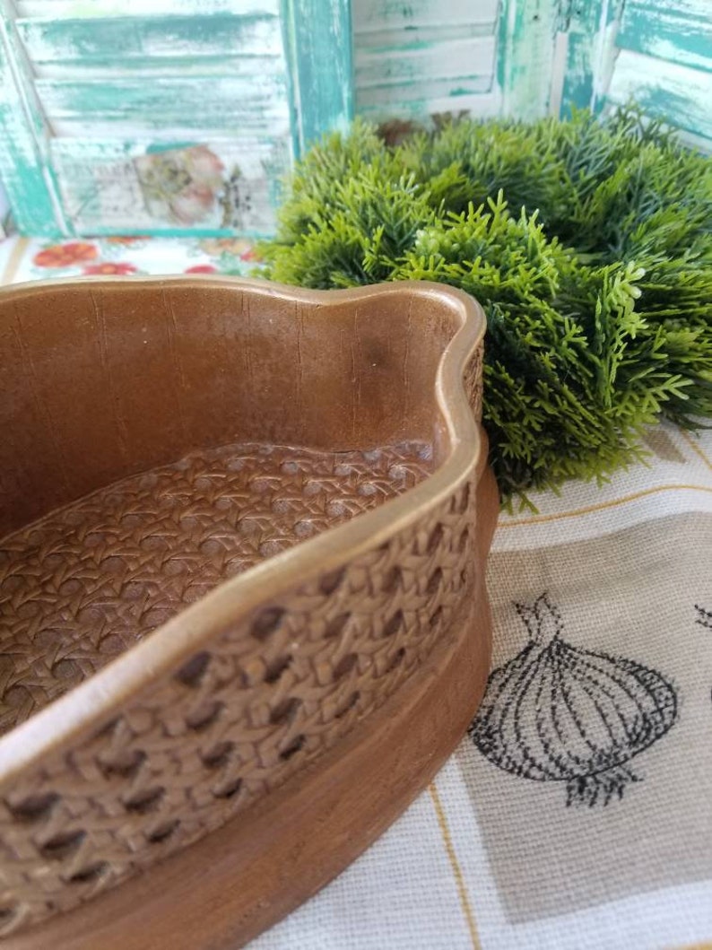 Vintage 1981 FTD Floral Design Container. This Faux Wood and Rattan ...