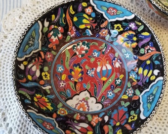 ミシャコシャ　プレート Vibrant and Colorful 8 Inch Hand Painted Turkish Isnik Mezze