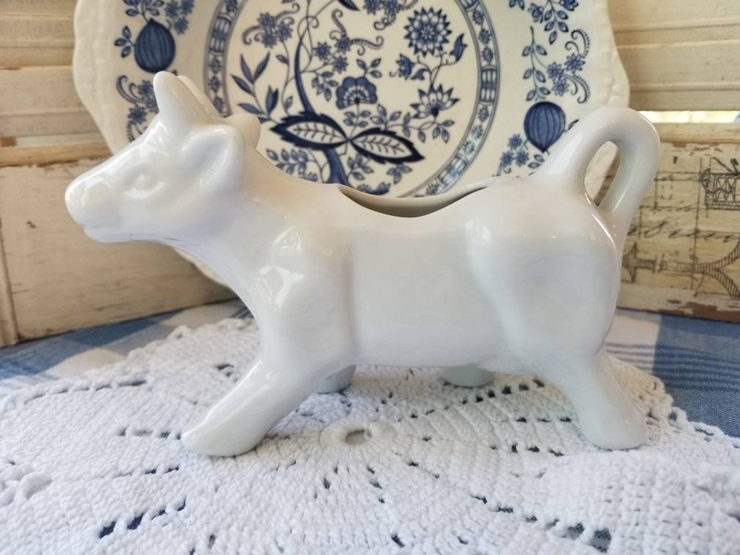 Adorable Little White Vintage Porcelain Cow Creamer From Pier Etsy