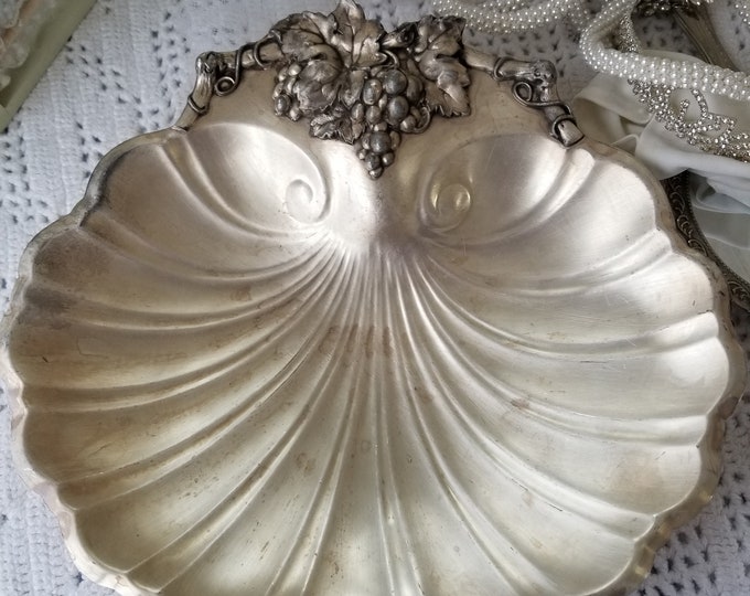 Beautiful 12 Inch Reed and Barton Scalloped Shaped Tray. This Vintage ...