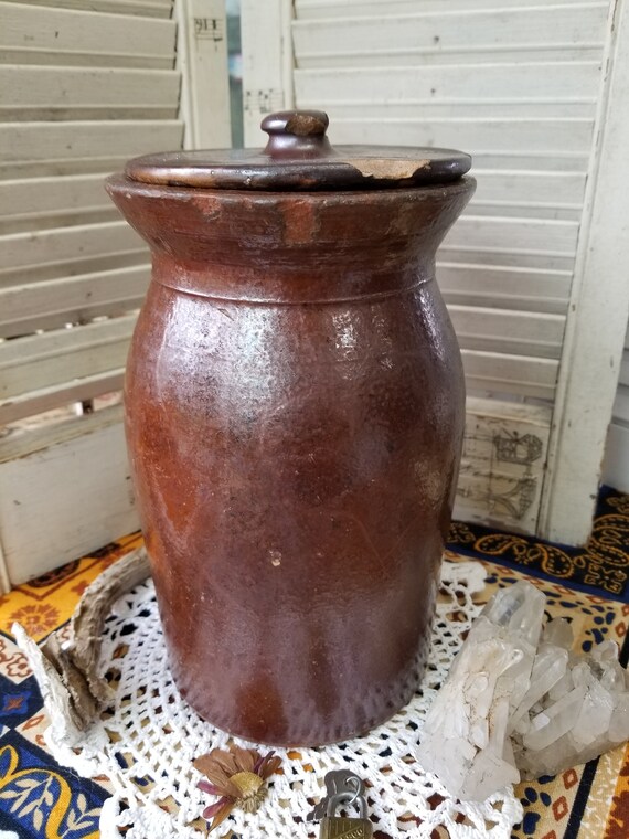 Heavy Primitive Antique Stoneware Crock With Lid. This Fabulous