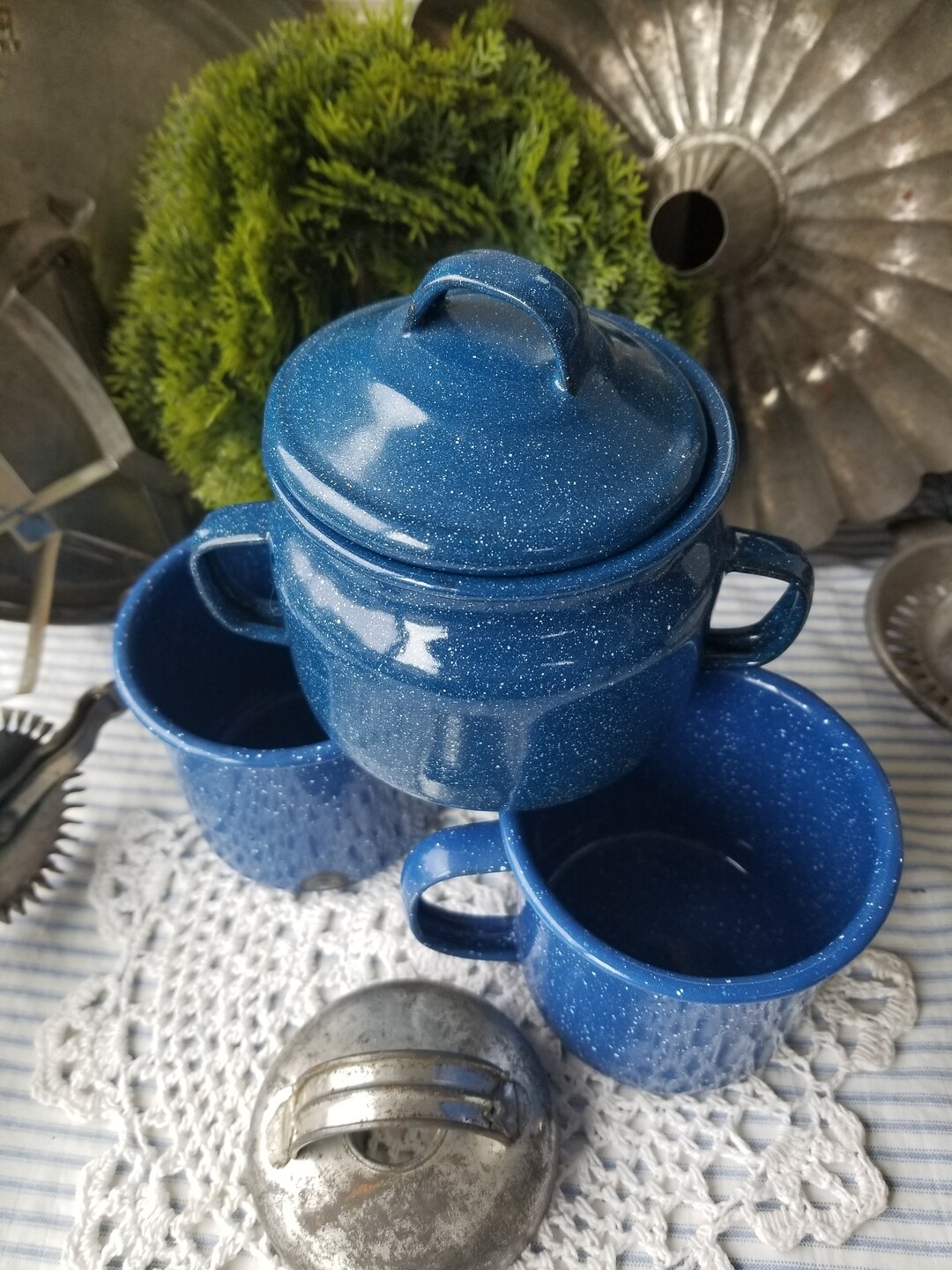 Blue White Enamelware 3 Qt Stock Pot Pan Lidded Camping Pot