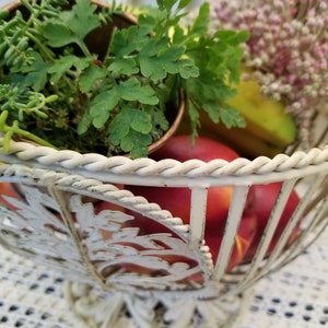 Pretty and provincial large whitewashed wire pedestal basket. This Charming whitewash wire basket deserves prominence on your farm table!