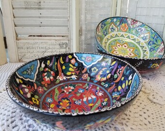 Vibrant and Colorful 8 Inch Hand Painted Turkish Isnik Mezze