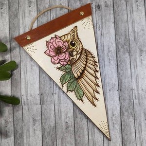 owl and flower wood burned pennant sign, Whimsical front door accessory, nature inspried home decor