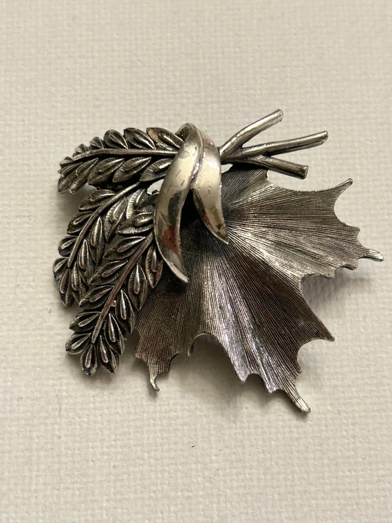 Vintage Tortolani Maple Leaf Pewter Brooch