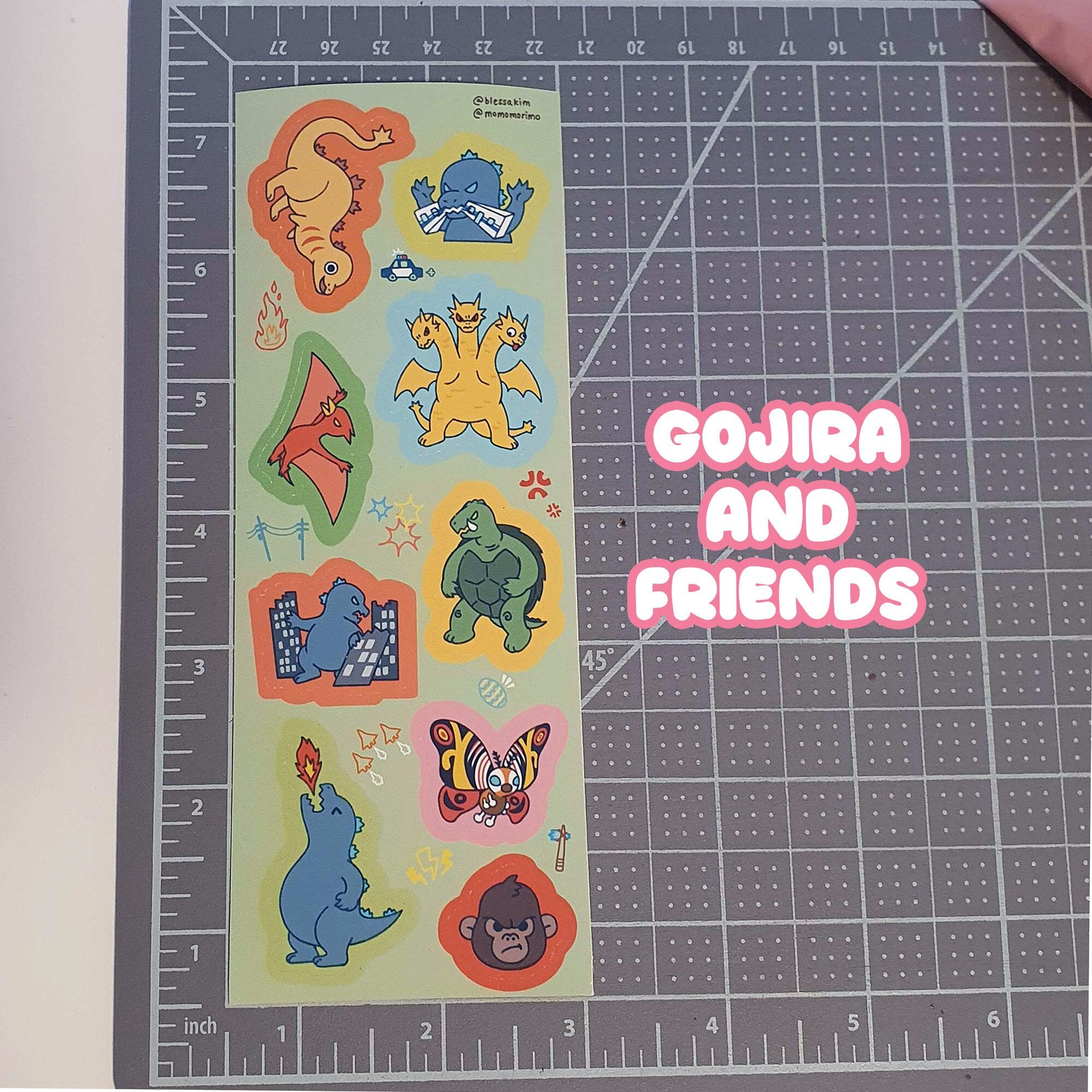 Gojira und Freunde Stickerbogen für Journaling (King Kong, Ghiborah, Mothra, und andere!)