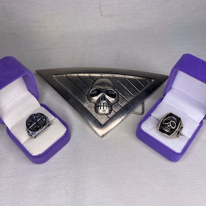 The Phantom, Skull Belt Buckle, Rings Of Good and Evil, Real Prop Replicas, Metal, Signed, Numbered, Limited Edition