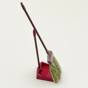 Miniature broom dustpan set Miniatures Dollhouse miniature home decoration Gift for her Wall decor Personalized gifts