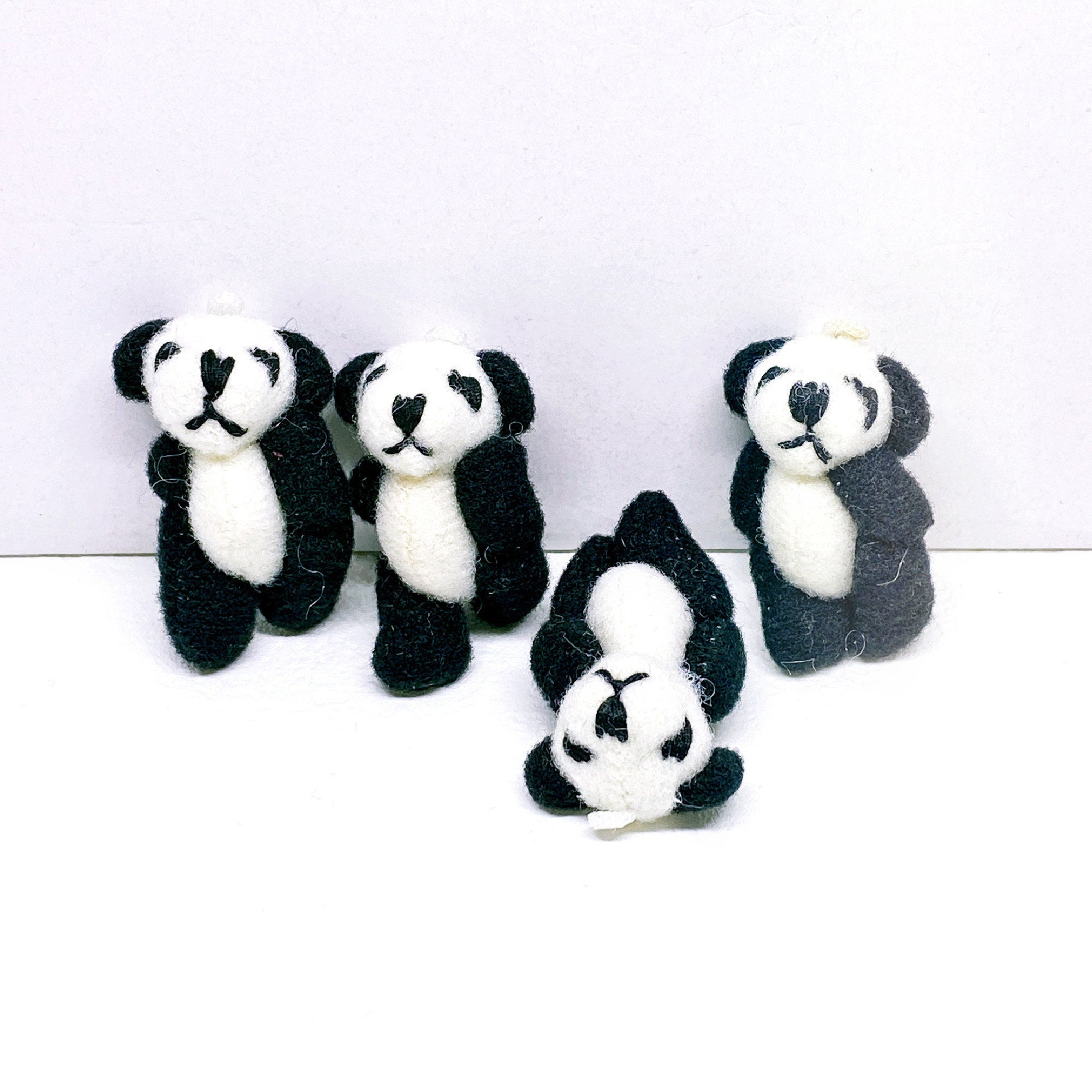 1.57" Gift 20pc Mini Panda Stuffed Doll Dollhouse Lovely Handcraft 4cm 
