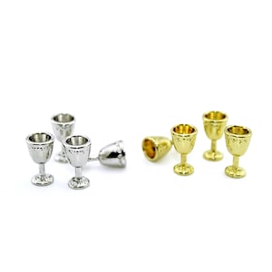 Miniature kitchenware tea wine cup 8pcs/set Miniatures Dollhouse miniatures home decoration Gift for her Wall decor Personalized gifts