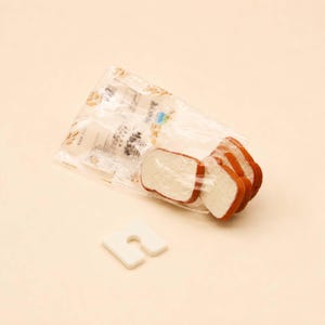 Miniature Bread Slice Set, Dollhouse Food, Mini Food Bakery Decor