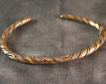 Bangle ~ 3 metals braided ~ Nepal (1451)