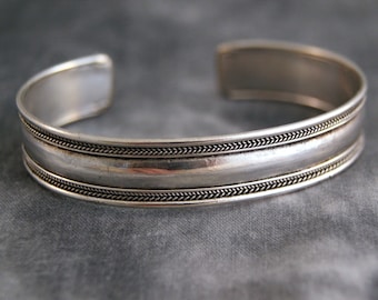Bangle from Nepal (610)