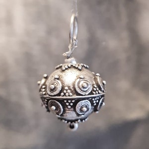 Ball Pendant - Etsy