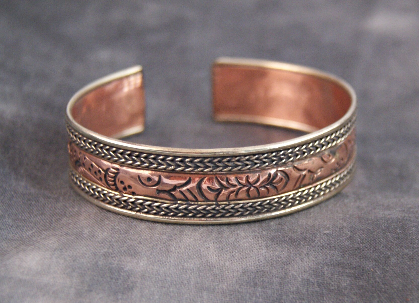 Copper Bangle ~ Dragon ~ Nepal (1344)