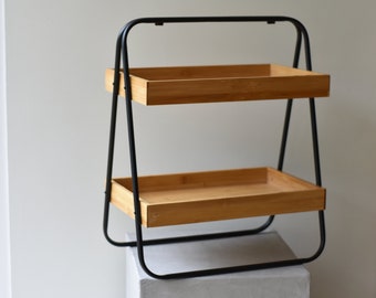 Handliche und moderne Etagere, Boho stil, Bambus mit Metall