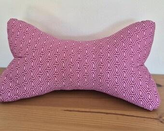 Reading bone, reading pillow, relaxation pillow, neck support, neck pillow, neck roll, motif: pattern, ornament