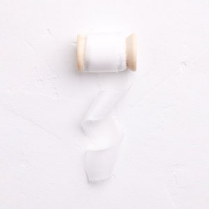 100% Crepe Silk Ribbon on Wooden Spool | White | Crisp White | 5m | Silk Ribbon | Wedding Ribbon | Wedding | Bouquet Ribbon | Silk