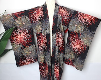 Chaqueta kimono japonesa larga Haori con estampado floral abstracto geométrico y flor de crisantemo Kiku, festival Bon Odori Matsuri, vintage HRI12102505
