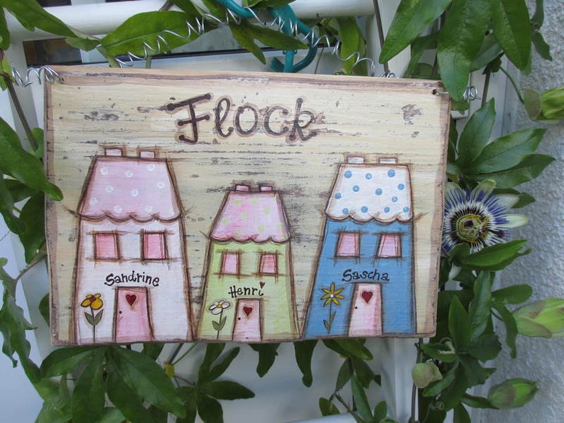 Shabby Chic Türschild aus Holz mit Namen Bild 1